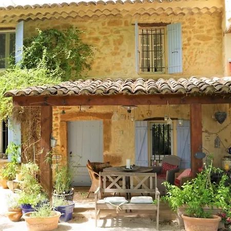Pensión Mas Du Clos De L'escarrat